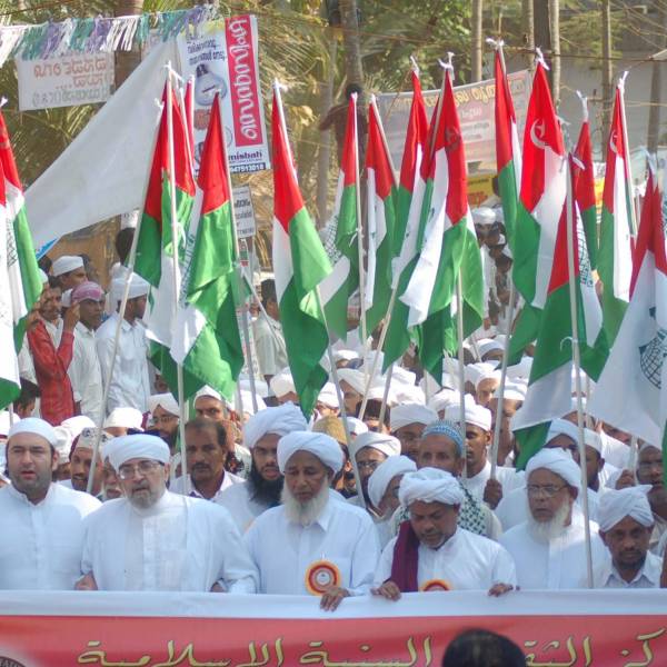 صور فضيلة الدكتور عمر عبدالله كامل في جامعة مركز الثقافة الإسلامية بكيرلا الهند